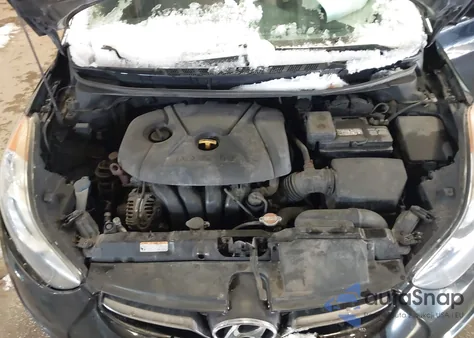 2012 Hyundai Elantra Gls из США, поврежденный, VIN 5NPDH4AE4CH137445